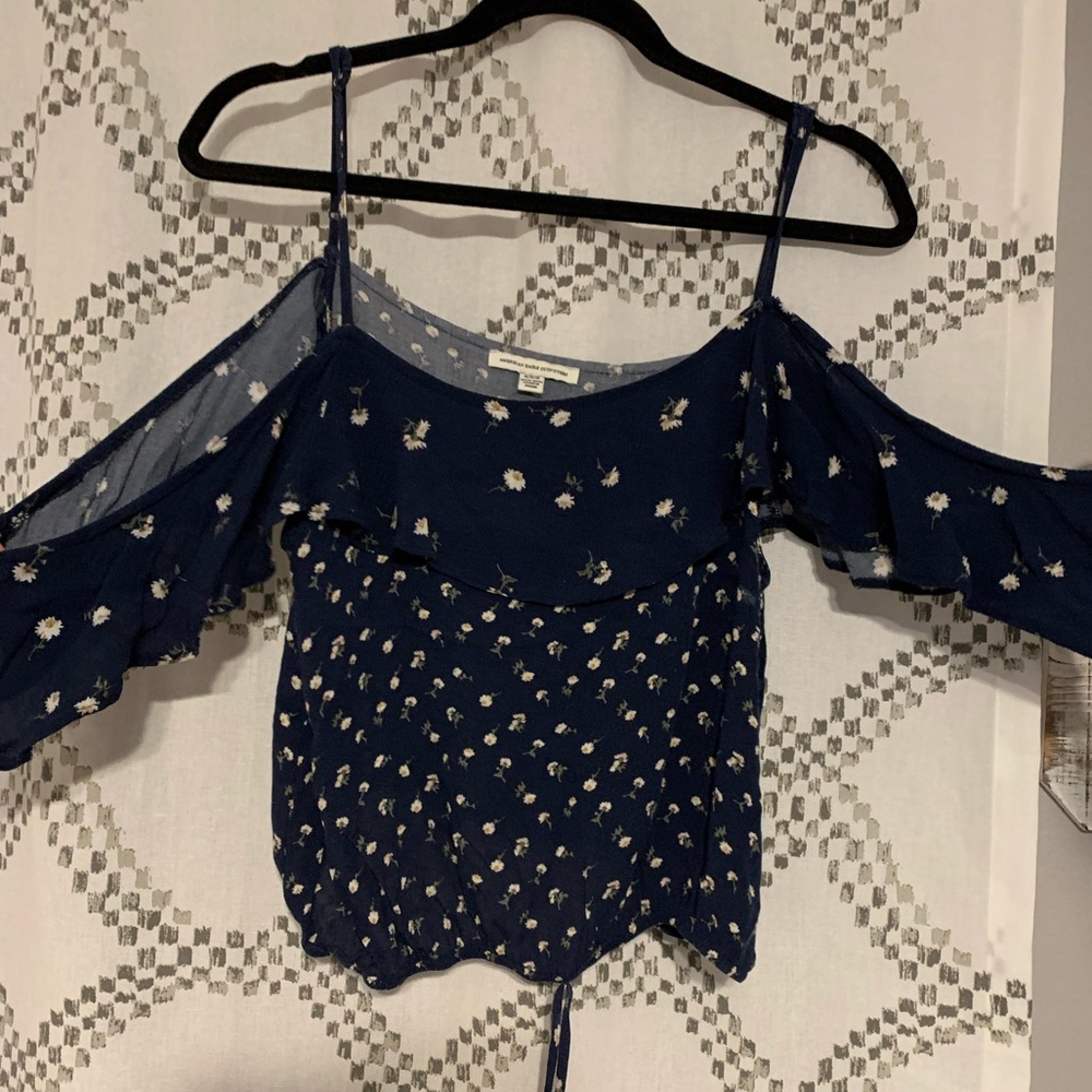 American Eagle Off the Shoulder Tank
